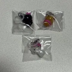 ハローキティ めじるしアクセサリー　3個セット