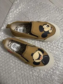 ZARA KIDS ミッキー　スリッポン　17cm