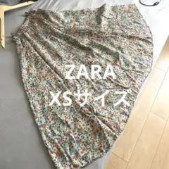 ZARA 花柄　スカート　XSサイズのサムネイル