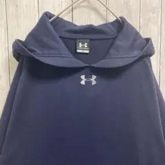 定番⭐︎アンダーアーマー　ワンポイントロゴ　刺繍　パーカー　フーディ　ブラック