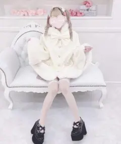 MARS Princessmelody ケープコート ファー ポンチョ 白 - メルカリ