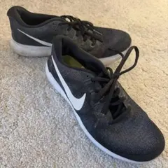 Nike ブラック スニーカー 25cm