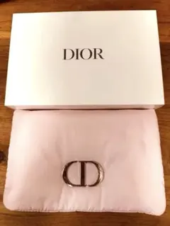 ディオール　2025年ビューティオファー ノベルティ　ピンクポーチ