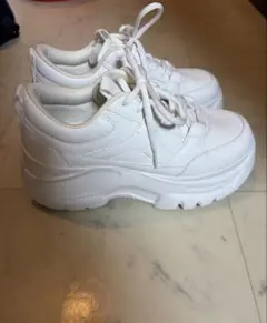 完売品 ZARA プラットフォームスニーカー 36 - メルカリ