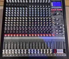 アナログ／デジタル　ハイブリッドミキサー　KORG MW-2408のサムネイル