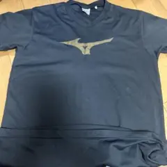 Mizuno ブラックVネックシャツ