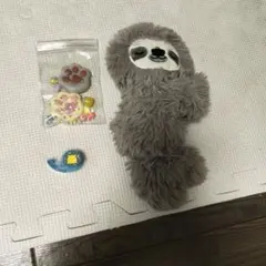 ・腕にくっつくナマケモノ ・手作りの肉球スクイーズ ・ミニメンダコテープのサムネイル