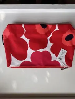 marimekko 　マリメッコ　トラベルポーチ　新品、未使用のサムネイル
