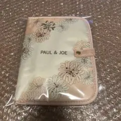 《未使用》PAUL&JOE ポールアンドジョー　 マルチケース　マルチポーチ