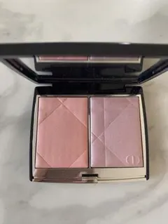Dior スキンルージュブラッシュカラーグロウ287