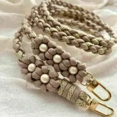 パラコード　ショルダー　ストラップ　スマホ　フラワー　水筒　ベージュ　軽量