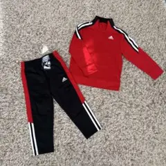 adidas 赤黒 ジャージセット　キッズ