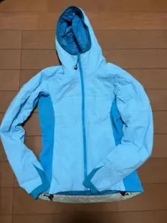 ダウンジャケット