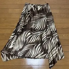 CORDIER コルディア スカートのサムネイル