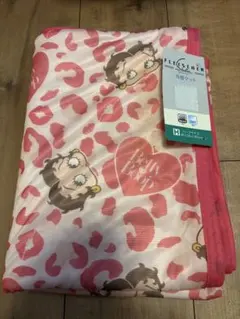値下げBetty Boop 冷感ケット ハーフサイズ 100x140cmのサムネイル