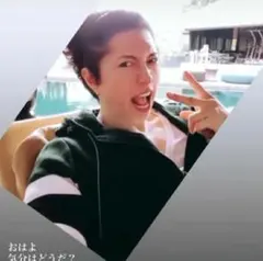 GACKT着用【パーカーS】EMPORIO ARMANIのサムネイル