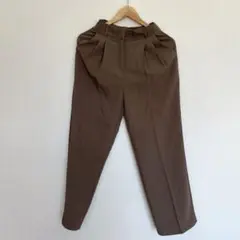 S ブラウン プリーツ入り ワイドスラックス ノーブランド