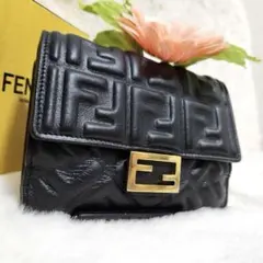 2025年最新】Fendi レディース 折り財布の人気アイテム - メルカリ
