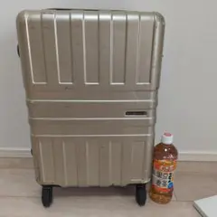 SKY NAVIGATOR スーツケース　ゴールド