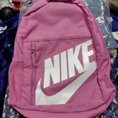 NIKE ピンク リュック