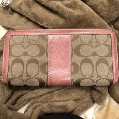 Coach ロゴ入り長財布 ベージュ/ピンク