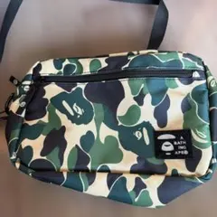 S720.8 A BATHING APE カモフラージュ ショルダーバッグのサムネイル