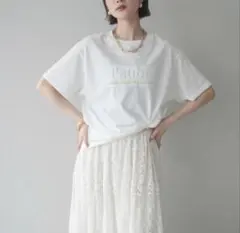 エンボスロゴTEE オフ lumier リュミエ 同型 新品 ホワイト