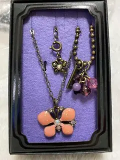ANNASUI 蝶モチーフ ネックレス＆チャームのセット