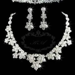 ☆イヤリングネックレス 2点セットお花ウェディング結婚式アクセサリー高品質