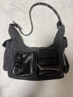 美品JEANASISマルチポケットワンショルダーBAG