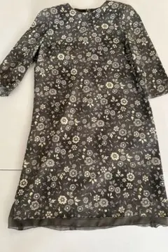 ダナパリ　ワンピースのサムネイル