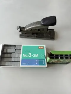 Item thumbnail for item e67d1706-9906-46a8-8e35-27606998c83f