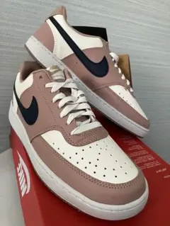新品未使用☆ナイキ ウィメンズ コート ビジョン LO NN☆NIKE☆26cm