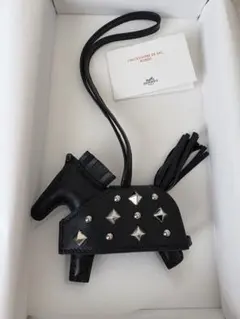 【最新作】【新品未使用】ロベオ・ロックPM シルバースタッズ　ロベオクール