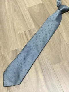 極美品 クリツィアウォモ ネクタイ グレー 総柄 Kロゴ モノグラム シルク