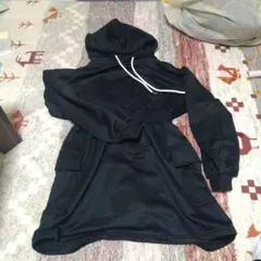 週末処分☆　SHEIN　パーカー　ワンピース　ブラック　サイズM