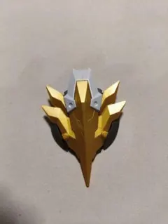 HG イージスナイト　シールド