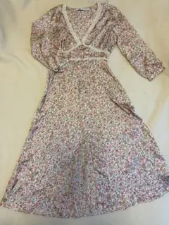 ZARA ザラ　花柄ワンピース　Aラインワンピース ロングワンピース　ピンク　Ｍ