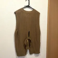 リブ編みブラウンニットベスト