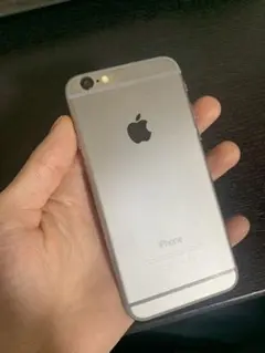 Apple iPhone 6 シルバー 16GB ✅