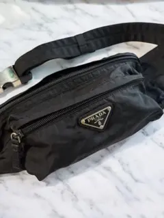 @28taさん専用【美品】プラダ　ボディバッグ　ショルダーバッグ　三角ロゴ