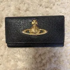 Vivienne Westwood ブラックキーケース