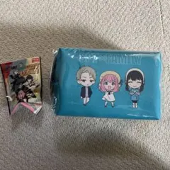 SPY×FAMILY デフォルメスクエアポーチ　アーニャ