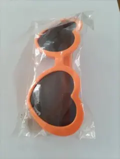 ハート型サングラス オレンジ色