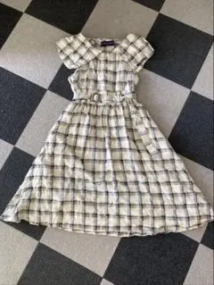 ワンピース　ノースリーブ　女の子　140