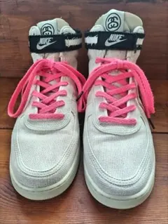 Item thumbnail for item 0c7667e6-1c07-4c11-9ce5-aa62afa5fa8a