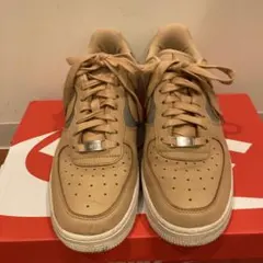 25com NIKE エアフォースワン