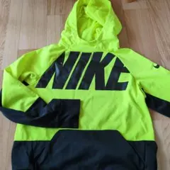 NIKE DRI-FIT フード付きパーカー 蛍光イエロー