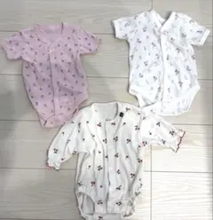 即購入可未使用に近い　ベビー　ロンパース　肌着 60 花柄　リボン　さくらんぼ
