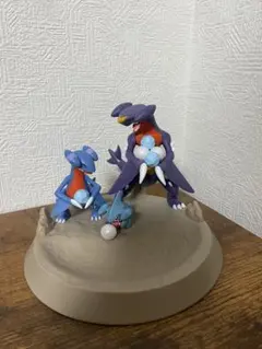 ポケモンセンター限定 小物トレー フカマル　ガバイド　ガブリアス